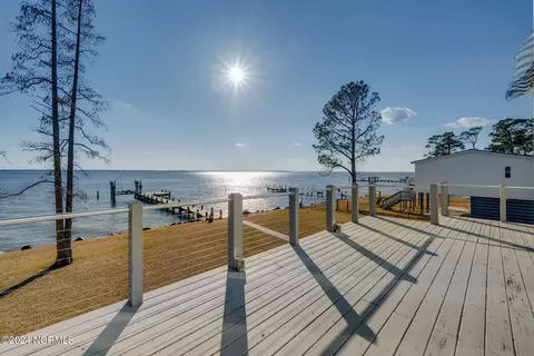 Exterior - 855 Island View Rd, Bath, NC 27808 photo 3 of 25