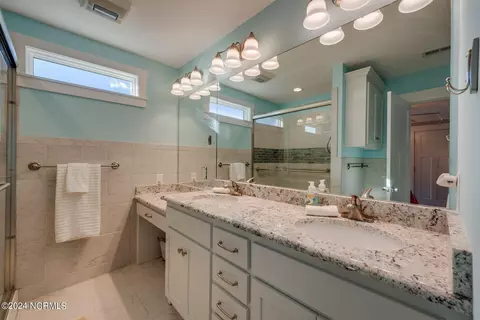 Bath - 855 Island View Rd, Bath, NC 27808 photo 1 of 6