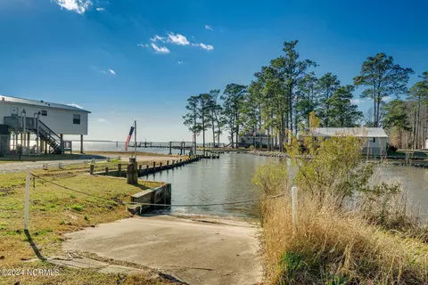 View/Area - 855 Island View Rd, Bath, NC 27808 photo 6 of 16