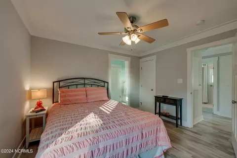 Bedroom - 855 Island View Rd, Bath, NC 27808 photo 1 of 10