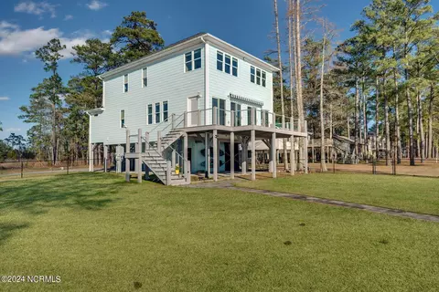 Exterior - 855 Island View Rd, Bath, NC 27808 photo 5 of 25