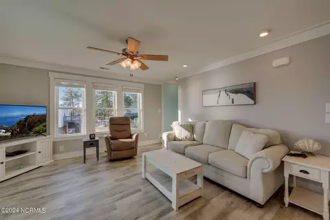 Living - 855 Island View Rd, Bath, NC 27808 photo 4 of 5
