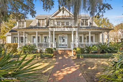 403 Summer Rest Rd, Wilmington, NC 28405