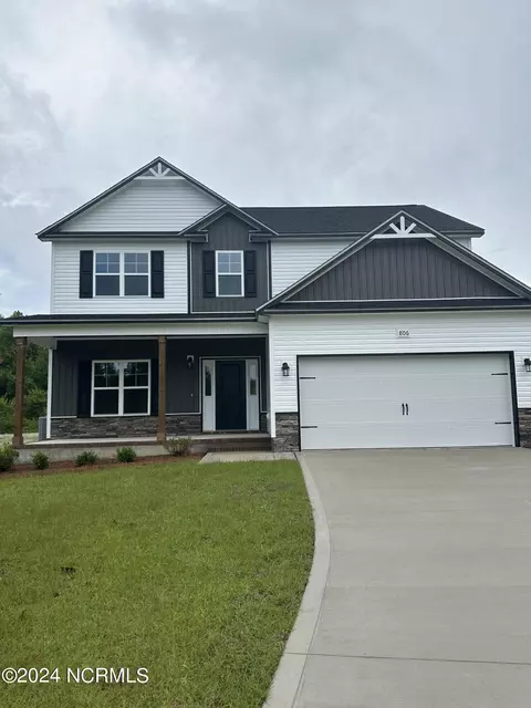 806 Adell Ct, Jacksonville, NC 28546