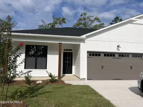 6580 Pinnacle Pt, Winnabow, NC 28479