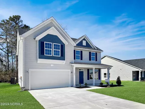 201 Harvest Meadow Xing, Jacksonville, NC 28546