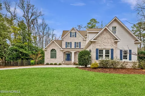 155 Trent Shores Dr, New Bern, NC 28562
