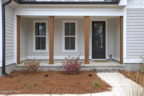 Exterior - 174 Colts Holw, Hampstead, NC 28443 photo 4 of 10