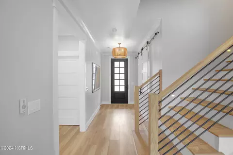 Entry Way - 174 Colts Holw, Hampstead, NC 28443 photo 3 of 5