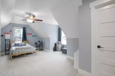 Bedroom - 174 Colts Holw, Hampstead, NC 28443 photo 5 of 9