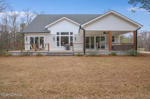 Exterior - 174 Colts Holw, Hampstead, NC 28443 photo 8 of 10