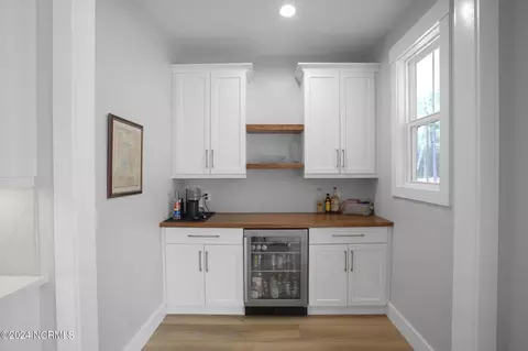 Kitchen - 174 Colts Holw, Hampstead, NC 28443 photo 8 of 8