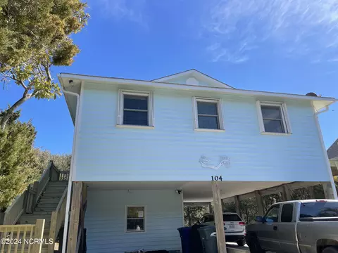104 Periwinkle Dr, Emerald Isle, NC 28594