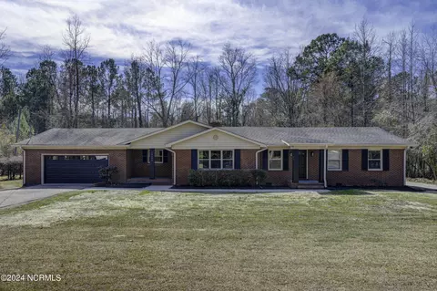 19359 Nc Hwy 210, Rocky Point, NC 28457