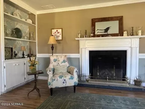 210 E Gray St, Windsor, NC 27983 photo 9