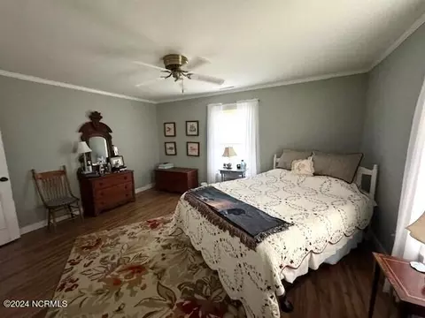 210 E Gray St, Windsor, NC 27983 photo 17