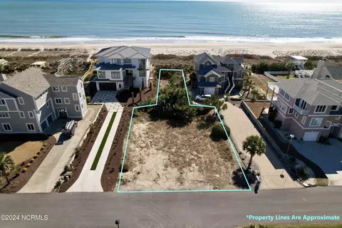 10023 Seabreeze Dr, Emerald Isle, NC 28594
