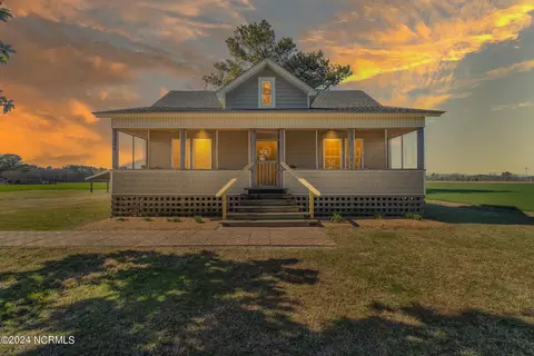 769 Pitts Chapel Rd, Elizabeth City, NC 27909