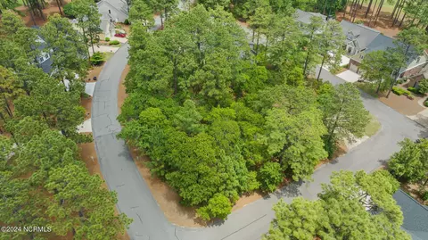 37 Dungarvan Ln, Pinehurst, NC 28374