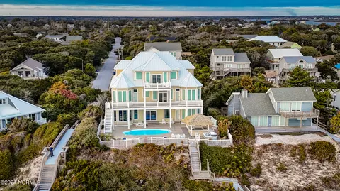 7127 Ocean Dr, Emerald Isle, NC 28594