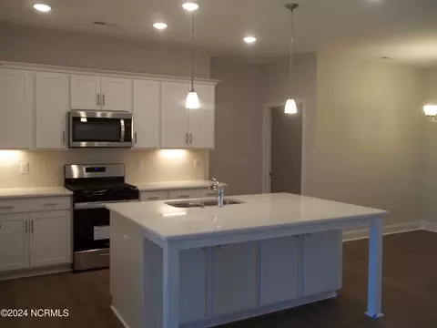 101 Paver Ln, Hampstead, NC 28443 photo 14