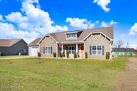 206 Twilight Dr, Goldsboro, NC 27534