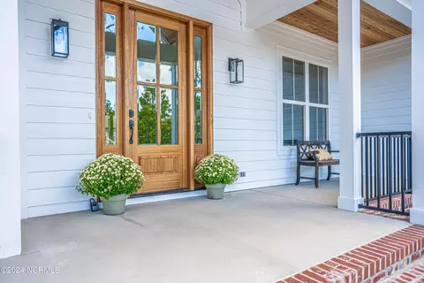 Exterior - 2 Watson Ct, Pinehurst, NC 28374 photo 4 of 15
