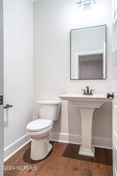 Bath - 2 Watson Ct, Pinehurst, NC 28374 photo 9 of 12