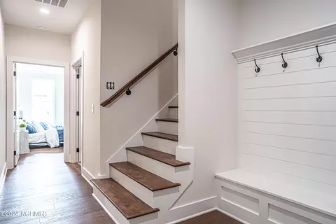 Entry Way - 2 Watson Ct, Pinehurst, NC 28374 photo 3 of 5