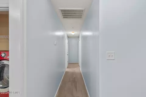 Entry Way - 132 Van Riggs Rd, Hubert, NC 28539 photo 2 of 2