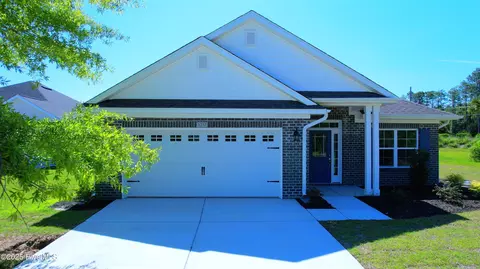 1237 Mandevilla Dr SE, Bolivia, NC 28422