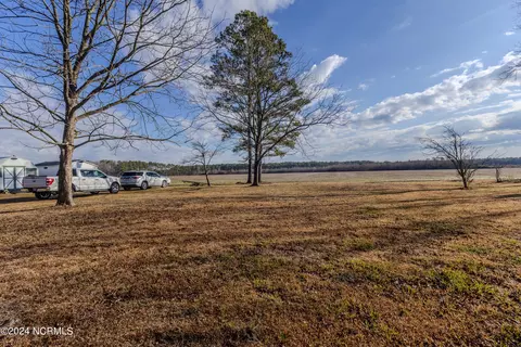 2357 Bailey Rd, Williamston, NC 27892 photo 11