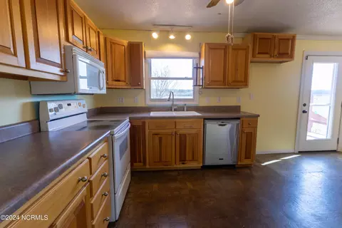 2357 Bailey Rd, Williamston, NC 27892 photo 92