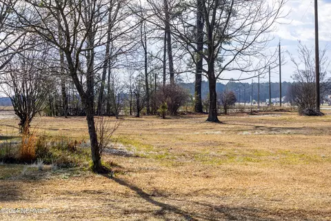 2357 Bailey Rd, Williamston, NC 27892 photo 4