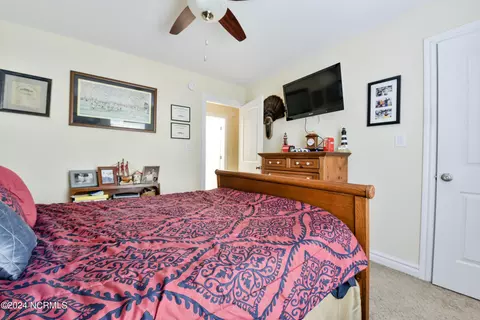 Bedroom - 229 W Palmetto St, Kill Devil Hills, NC 27948 photo 4 of 6
