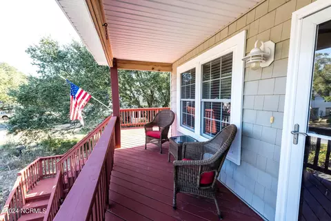 Exterior - 229 W Palmetto St, Kill Devil Hills, NC 27948 photo 2 of 6