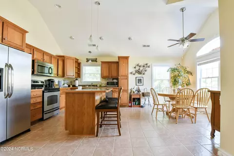 Kitchen - 229 W Palmetto St, Kill Devil Hills, NC 27948 photo 6 of 7