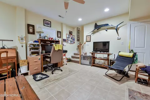 Other - 229 W Palmetto St, Kill Devil Hills, NC 27948 photo 1 of 2