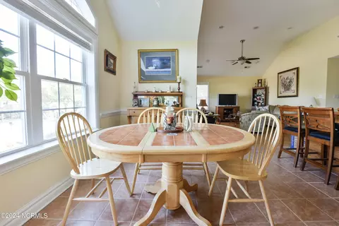 Dining - 229 W Palmetto St, Kill Devil Hills, NC 27948 photo 3 of 3