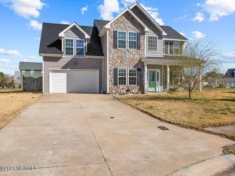 116 Galera Ct, Elizabeth City, NC 27909