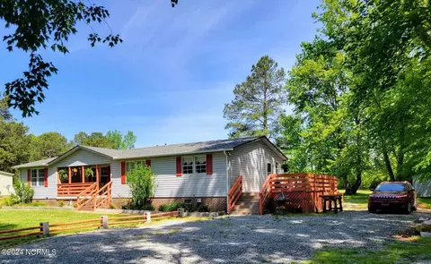 589 Drum Hill Rd, Gates, NC 27937