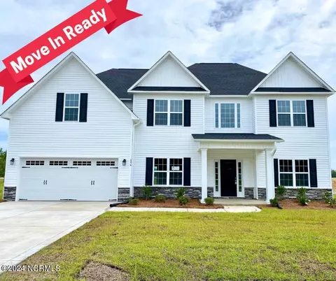 606 Salty Marsh Ln, Jacksonville, NC 28546
