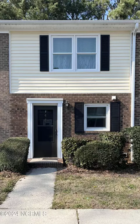 103 David Dr #4A, Greenville, NC 27858