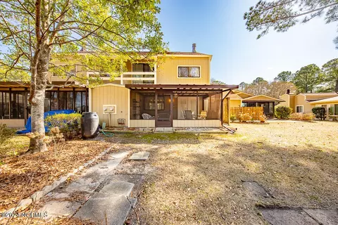 129 Quarterdeck Townes Townes, New Bern, NC 28562