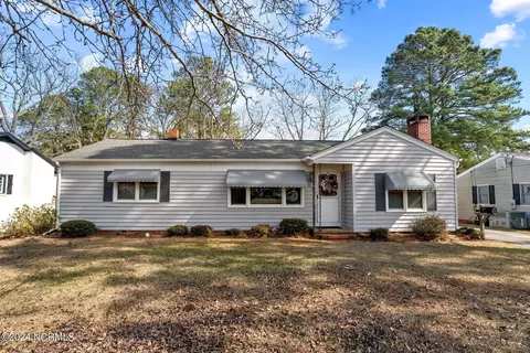 205 Sunset Dr, Williamston, NC 27892