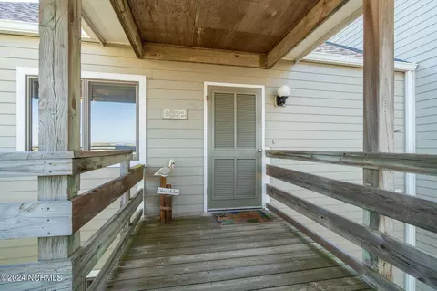 Undisclosed, Pine Knoll Shores, NC 28512