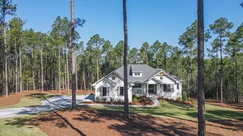 180 Vista Rdg W, Jackson Springs, NC 27281