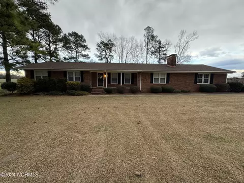 9195 James B White Hwy S, Clarendon, NC 28432