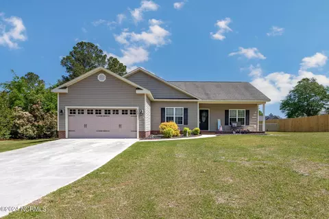 382 Bannermans Mill Rd, Richlands, NC 28574