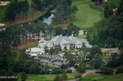 21 Cumberland Dr, Pinehurst, NC 28374 photo 4